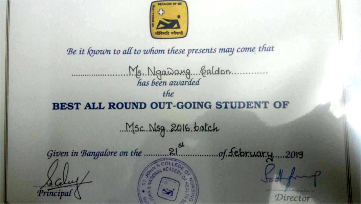 Tibetan girl's best all round student certificate