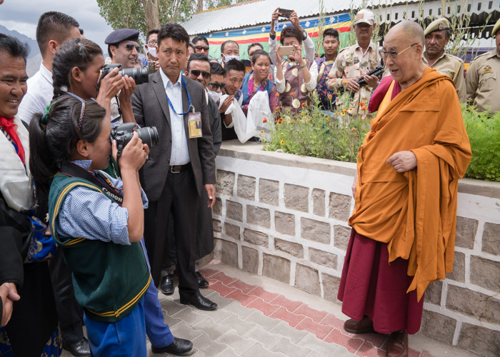 H H Dalai Lama Poses for Students