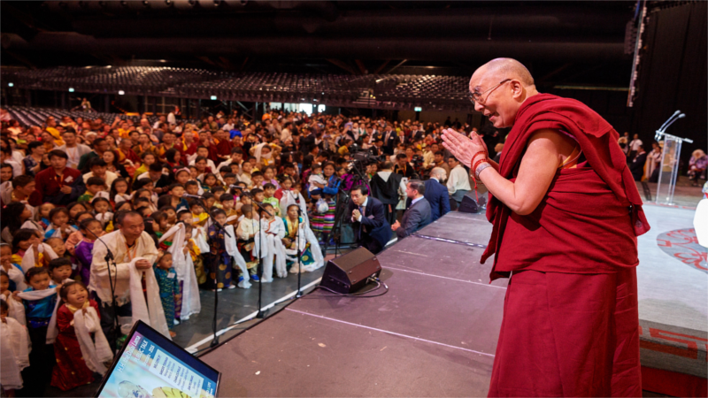 Dalai Lama Arriving In France Today, Chinese Pressure Mounts