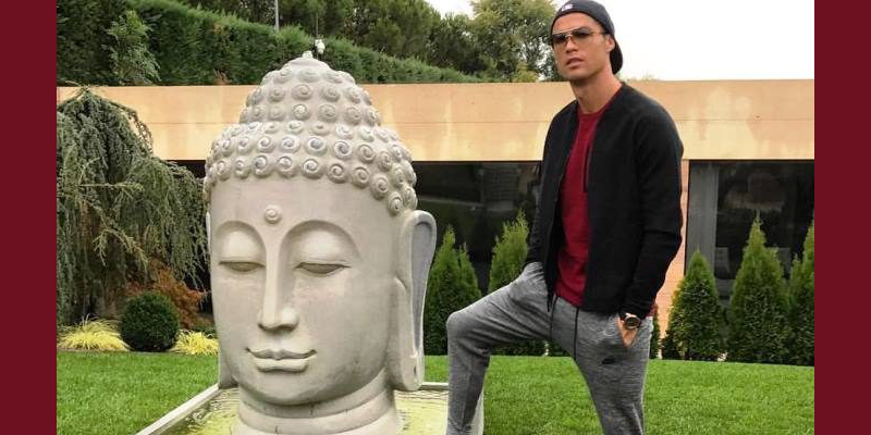 Anger Over 'Insensitive' Pictures Involving Buddha Statue Corrupts Buddhists Essence