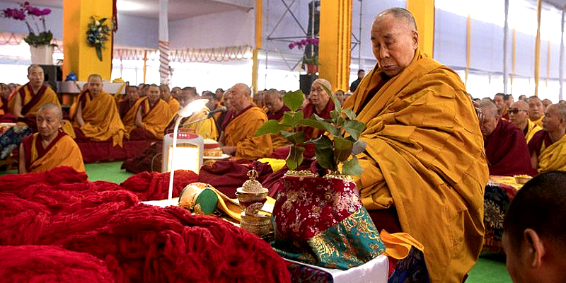 Dalai Lama Begins Conferring Empowerments in Bodh Gaya