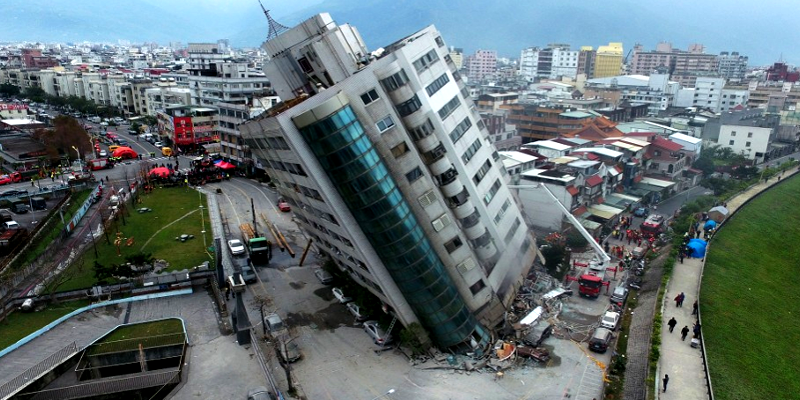 Earthquake Topples Many Buildings in Taiwan, 214 Injured