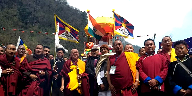 India, China Must Talk to Resolve Tibet Issue