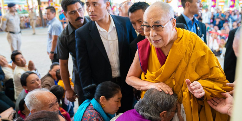 Indian Govt. Orders Restriction of Unidentified Tibetans Meeting Dalai Lama