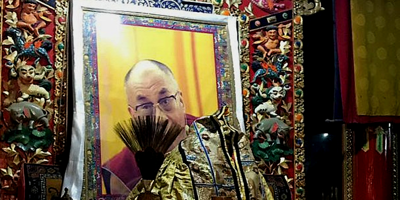 China Deprives Benefits to Tibetan Family Keeping Dalai Lama Photo at Home
