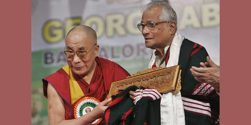 Dalai Lama Saddened by Death of Friend George Fernandes
