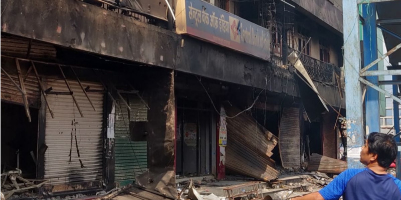 16 Tibetan Refugee Shops Burnt in India, You Can Help Out Here!