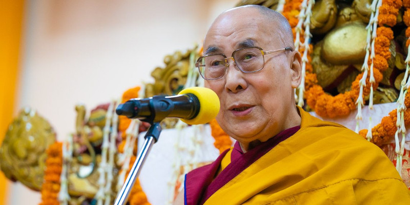 Dalai Lama Reaffirms to Live More Than 110 Years at Long Life Prayer
