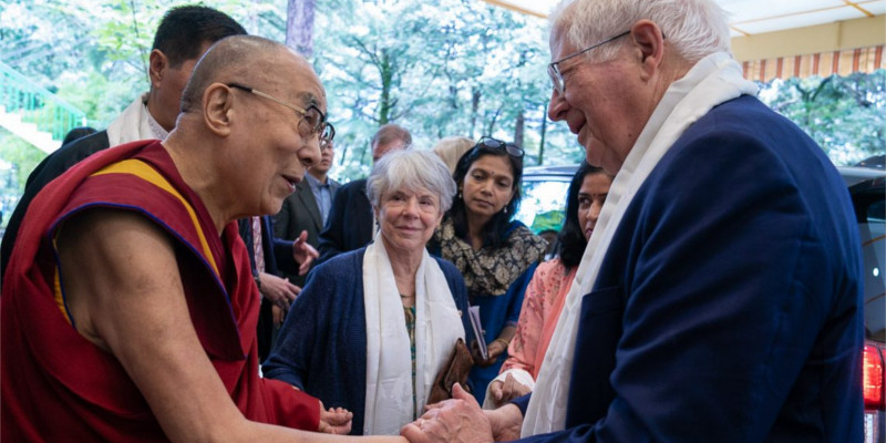American Delegation Assures Complete Support to Tibetans