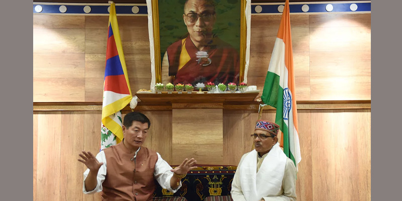 Former Madhya Pradesh CM Visits CTA, Applauds Dalai Lama’s Teachings