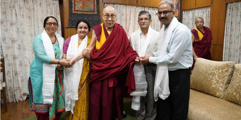 Dalai Lama Launches Course on Revival of Ancient Indian Knowledge
