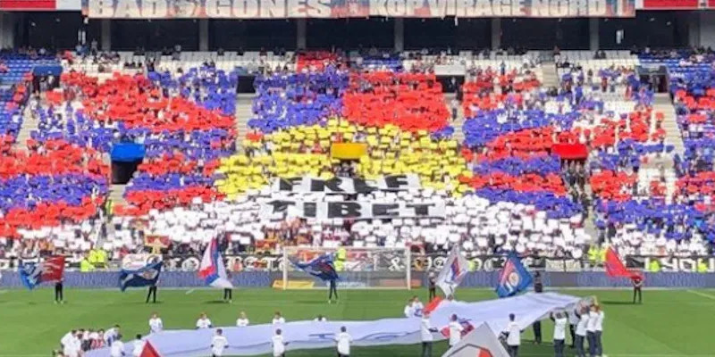 French Football Fans Form Giant Free Tibet Word in The Stadium
