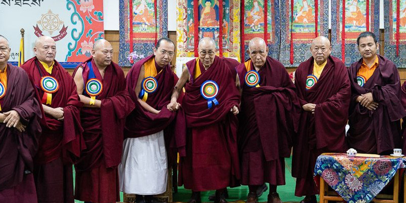 Healthy and Joyful Dalai Lama Not in Hurry to Choose Successor