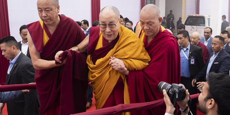 US Passes Bill to Sanction Chinese Interference in Dalai Lama Successor