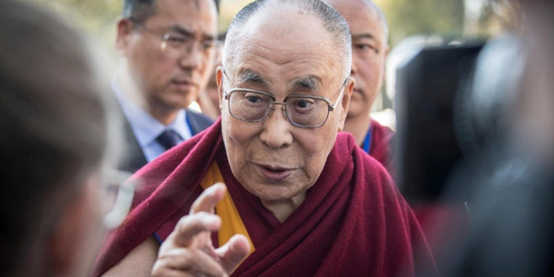 Dalai Lama Donates for Efforts to Contain Coronavirus Outbreak