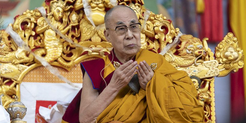 Dalai Lama to Confer First Ever Live Empowerment Teaching