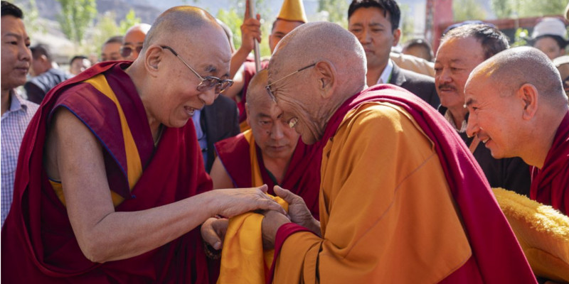 Thiksay Rinpoche Urges India to Confer Bharat Ratna on Dalai Lama