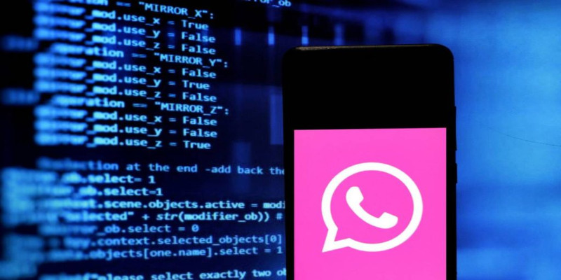 WhatsApp Pink is a virus that can Take Full Control of Victim’s Device