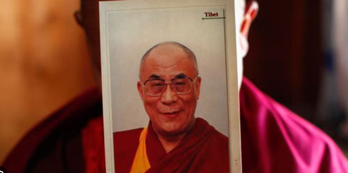 Chinese Tiananmen Activist Criminally Detained in Tibet After Showing Dalai Lama Photo